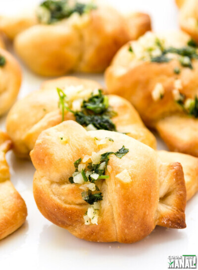 Garlic Knots - Cook With Manali