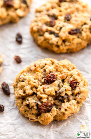 Oatmeal Raisin Cookies - Cook With Manali