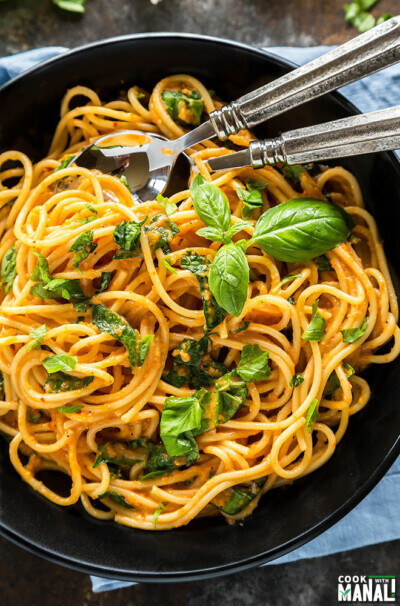 Roasted Red Pepper Pasta with Spinach - Cook With Manali