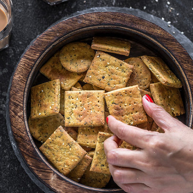 Baked Methi Mathri Cook With Manali