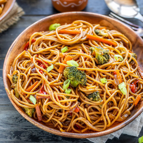 Instant Pot Vegan Lo Mein - Cook With Manali