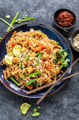 Vegan Pad Thai - Cook With Manali