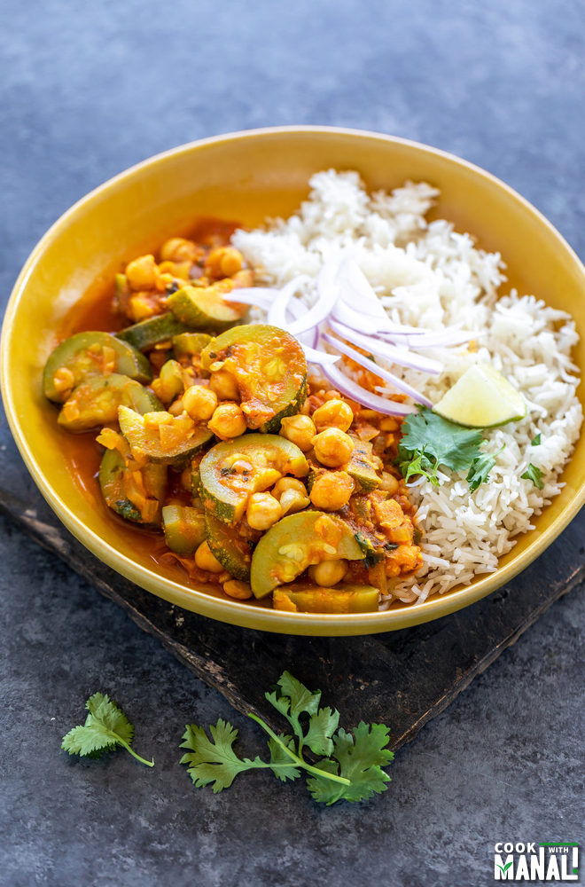 Instant Pot Zucchini Chickpea Curry - Cook With Manali