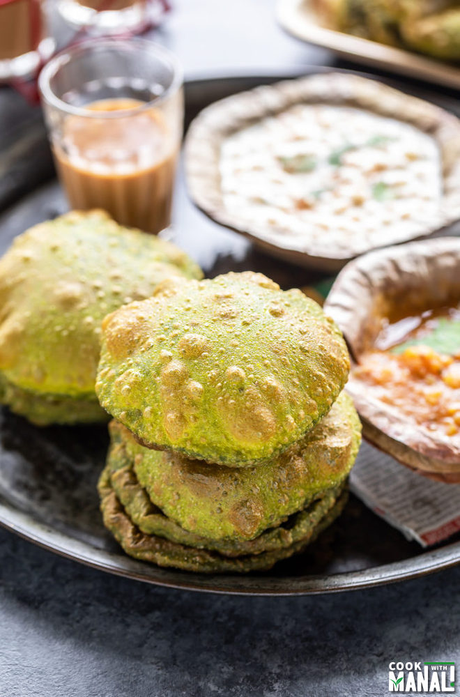 Spinach Puri (Palak Puri) - Cook With Manali