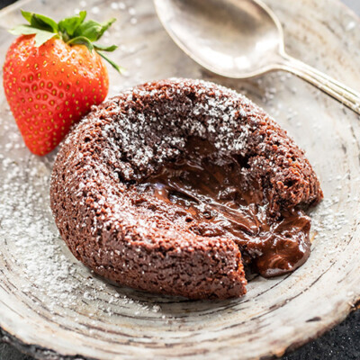 Eggless Chocolate Lava Cake - Cook With Manali