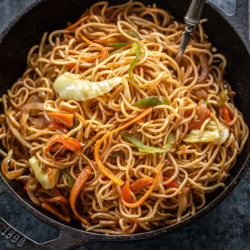 Veg Chowmein (Street Style Chow Mein Recipe) - Cook With Manali