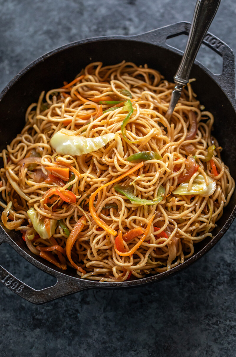 Veg Chowmein (Street Style Chow Mein Recipe) - Cook With Manali